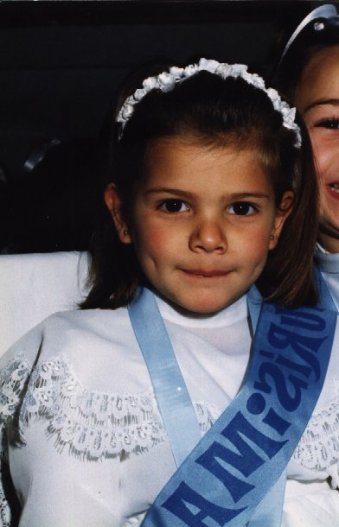 77086_463280988913_7998050_n